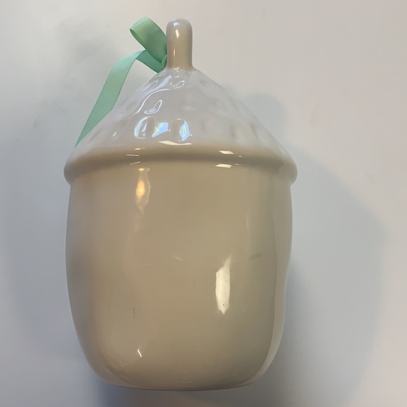 Rae Dunn Knock Acorn Bird House - Picture 4 of 4